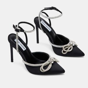 Steve Madden Viable Black Heels